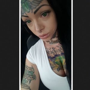 Meet your Posher, Lea